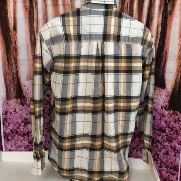 20x MENS flannel tan/neutral color button up SMALL - Picture 8 of 8